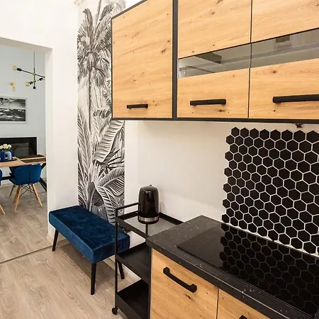 Gaia House Apartament *